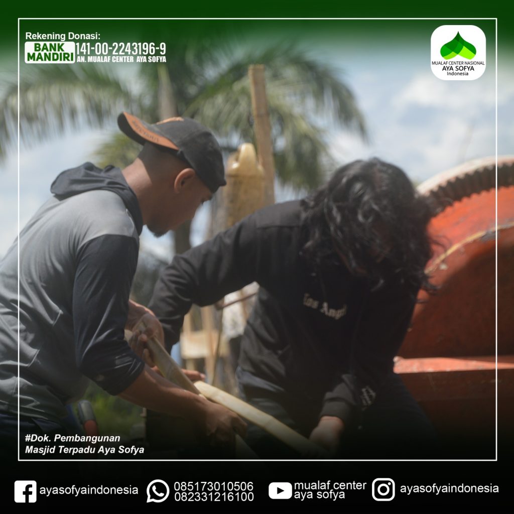 dokumentasi pembangunan masjid, perkembangan terbaru lapangan, perjalanan membangun rumah ibadah, gerakan peduli mualaf, pastisipasi anda sangat berarti